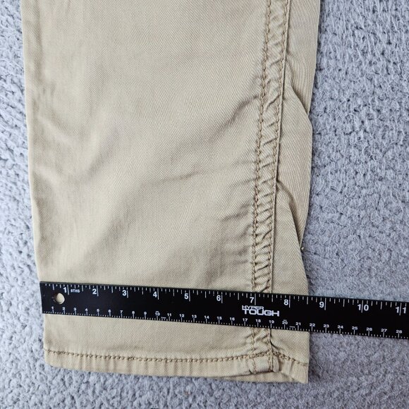 BKE Buckle Pants Mens 32 (33x29) Short Khaki Tyler Straight Chino Stretch - Picture 11 of 15